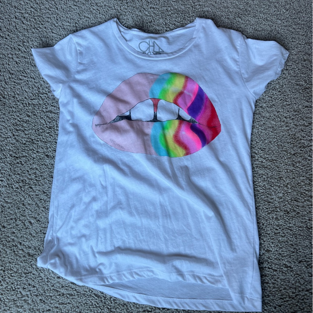 Chaser graphic tee